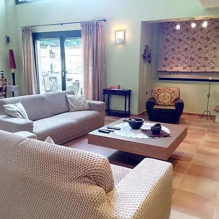 Vicente House