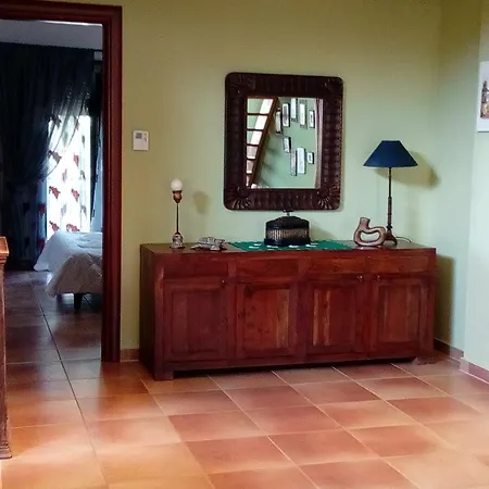 Vicente House